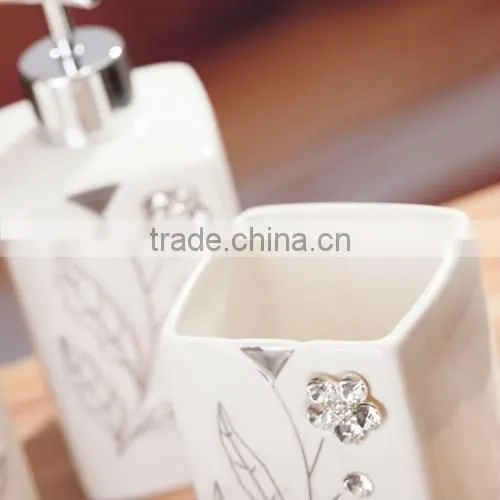 square ceramic bathroom set