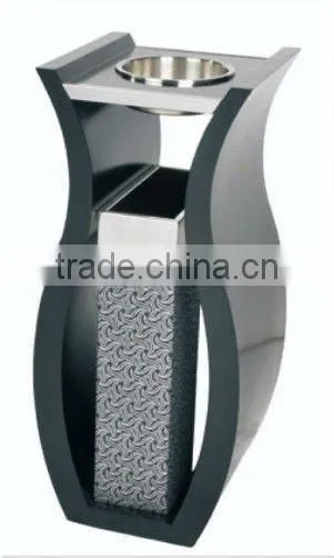Hotel parlor ashtray dustbin