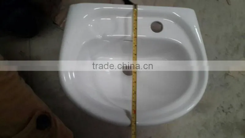 china supplier small wall hung bathroom face basin