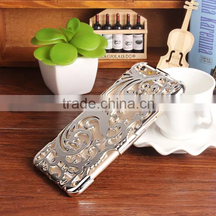 Factory Price Newest Design Hollowed-out Phone Case