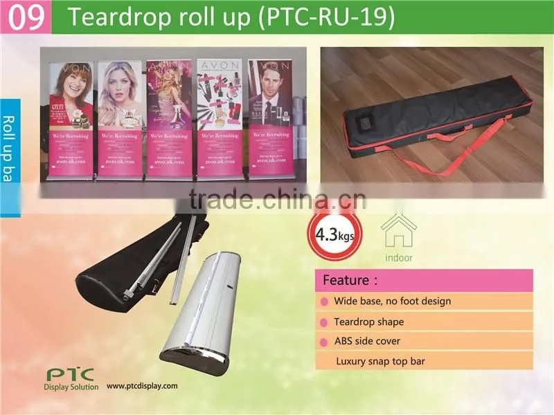 Retractable banner stand
