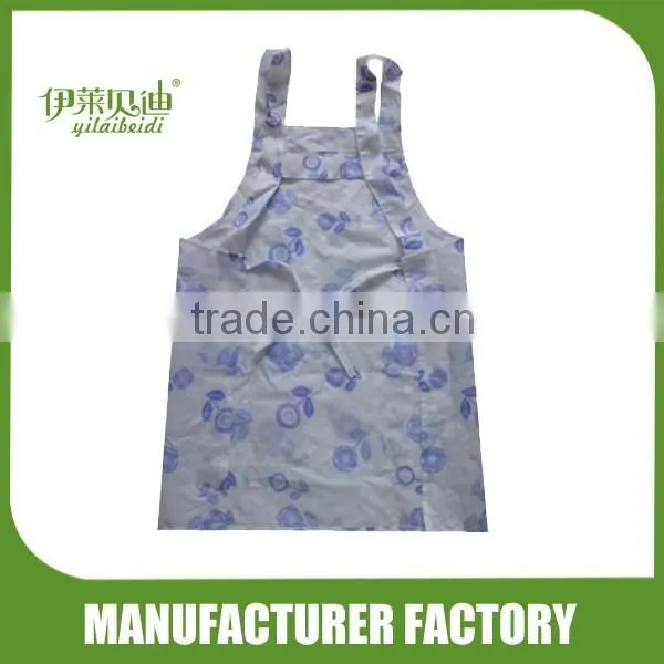 Flower printed kitchen apron