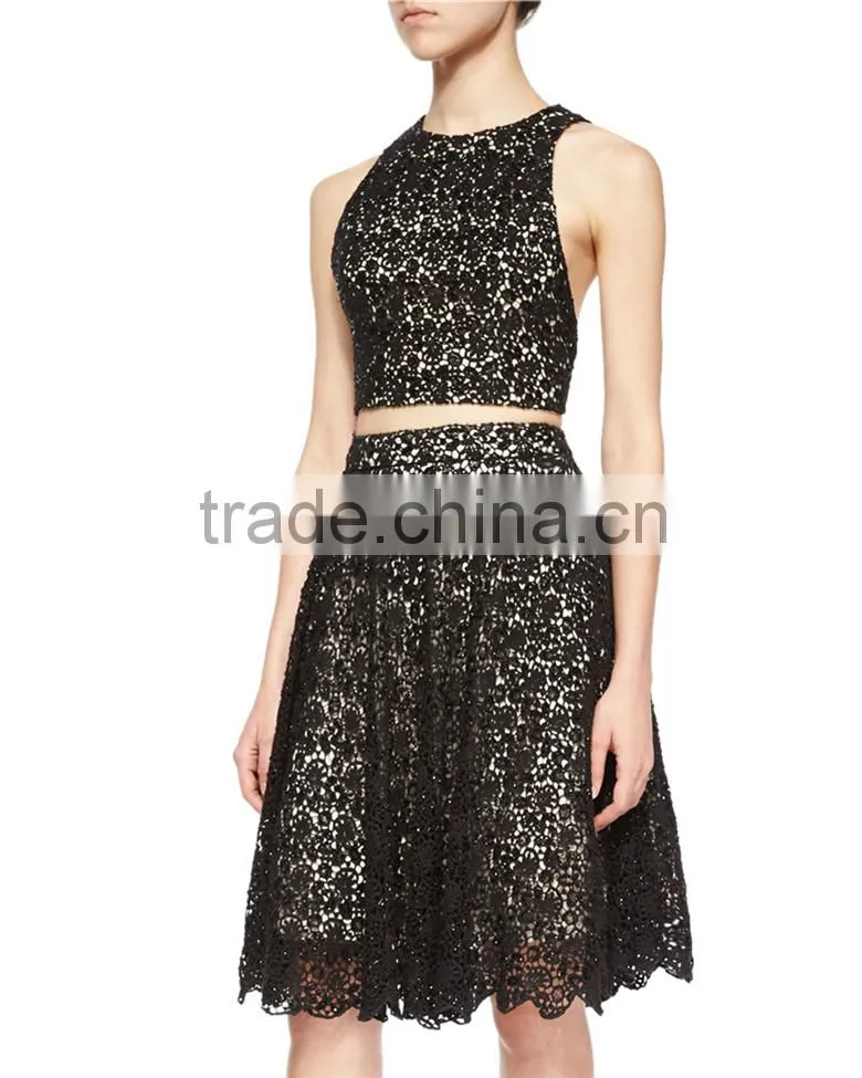 Women top 2015 OEM fashion latest sleeveless racerback lace crop top SYA15369