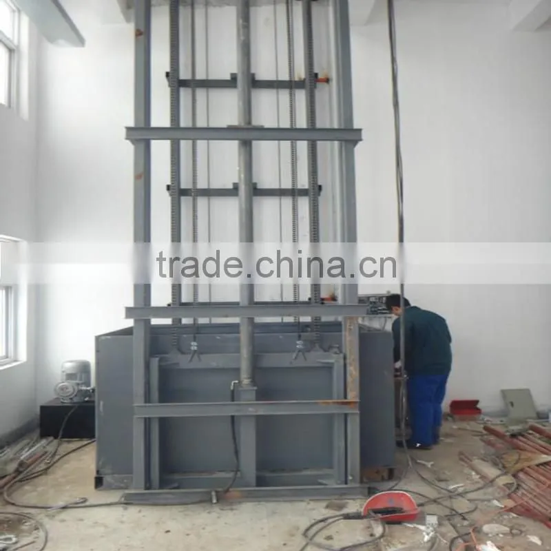 HIGH transport construction material telescopic ladder /Guide hydraulic lifting platform