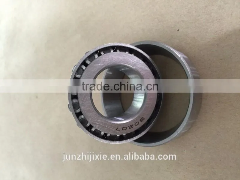 China Manufacturer Tapered Roller Bearing 30207