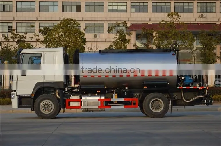 2016's HOWO brand 10cbm Asphalt Distributor truck for sale