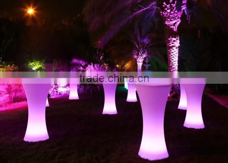 Chargeable Remote Control Party Supplies Festive Decorative Cocktail Table Cordless Led Lighted Illuminated Tables For Events