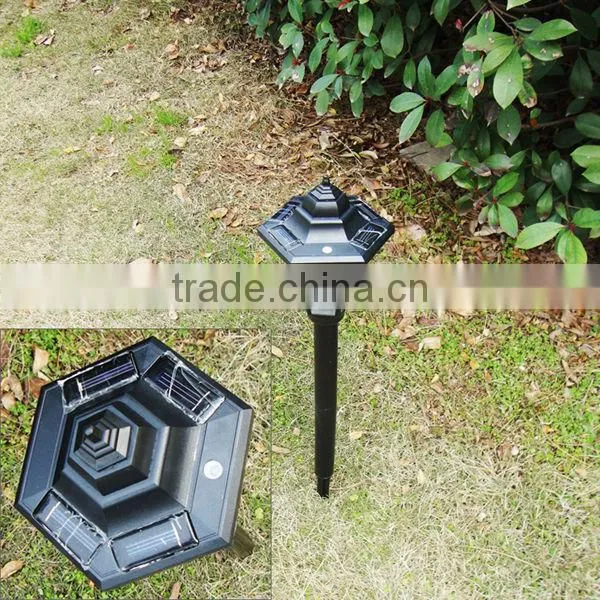 Solar Powered Outdoor Garden LED Light Path/Yard /Landscape Post Lawn Lamp