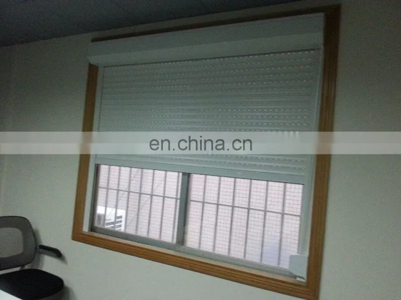 Aluminium roller shutters with thermal insulation