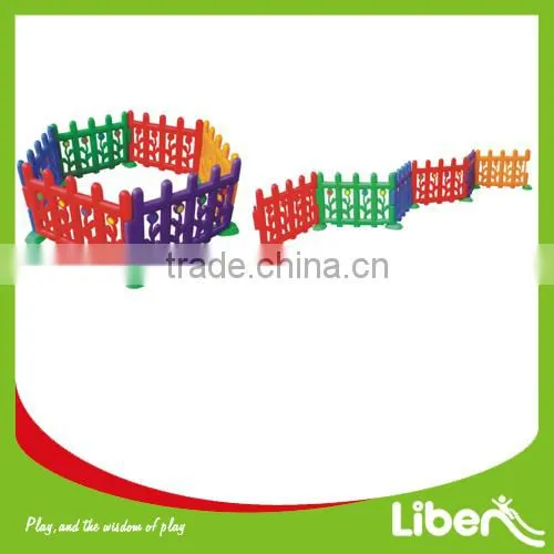Zhejiang hot selling plastic children fence LE.WL.004