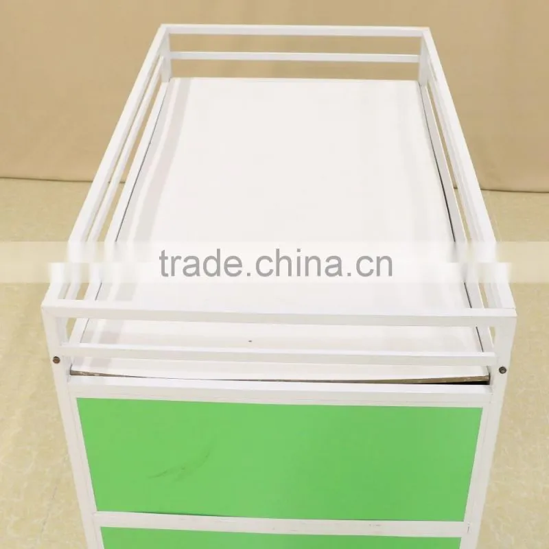 Durable display platform rack for shopping mall