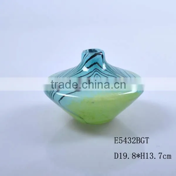2015 New Design Glass Vase Unique Shape