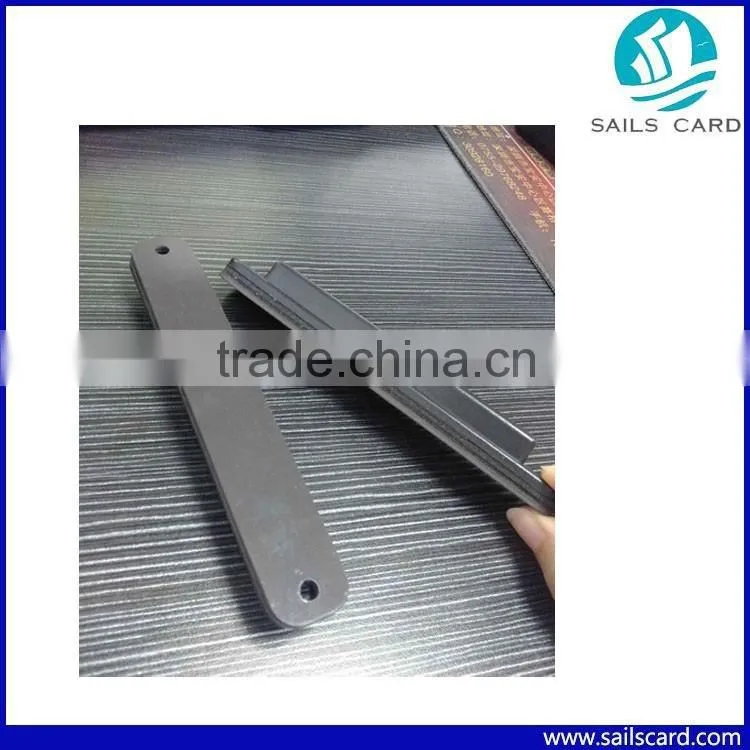 Passive Anti metal RFID tag for train tracking system