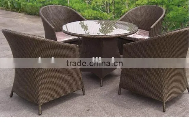 PE rattan outdoor table and chair set HR2005