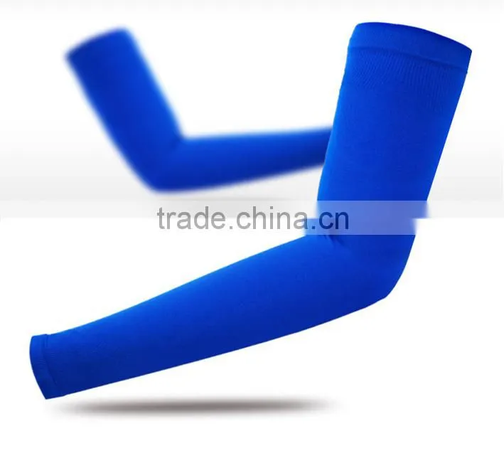 OEM Customized Out Sports Compression Arm Sleeves