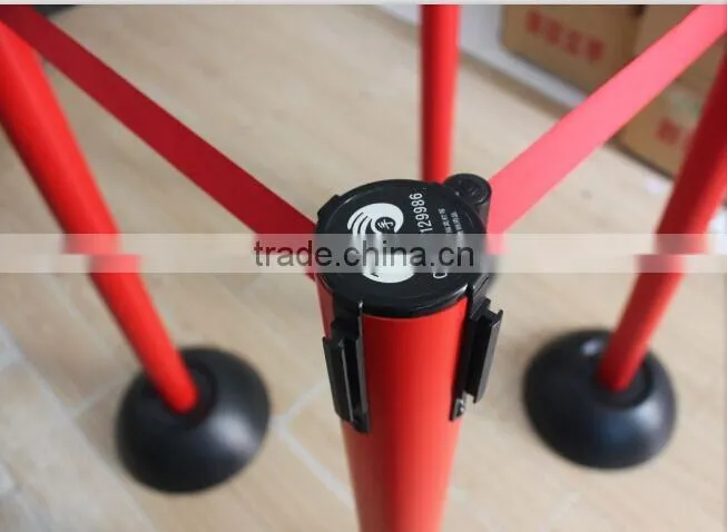 Retractable Role Stand One Meter Line Waterflooding Barrier
