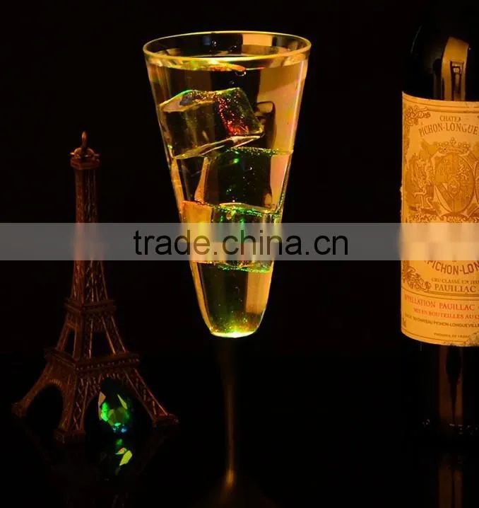party KTV bar supplies Emitting luminescent glass goblet cocktail colorful flashing cup