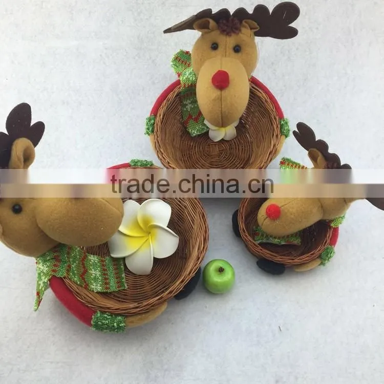 Lovely christmas deer style fine wickerwork basket for christmas gift