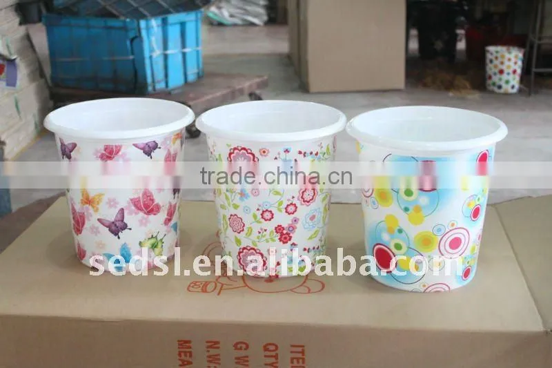 satined paper trash bin