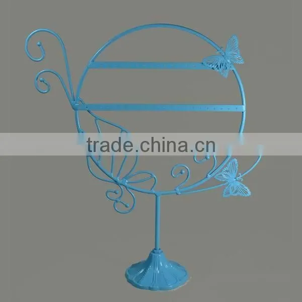 Metal jewelry display shelves