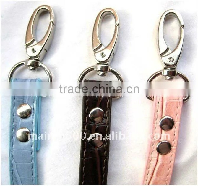 Dog collars and leashes