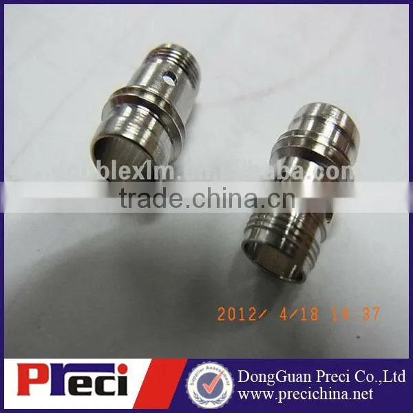 High precision round connector screw