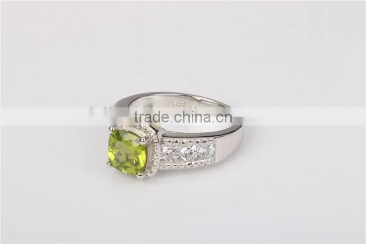 Fahion prong setting square natural stone crystal silver engagement ring
