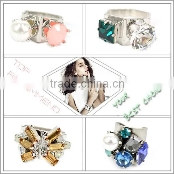 Gun Black Plated Fashion Alloy Ring With A Green Stone