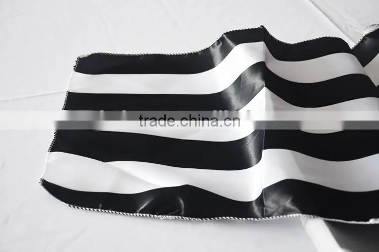 Wholesale white and black satin stripe table runner