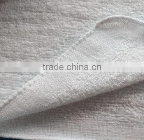 Disposable hot and cold airline towels 10x10