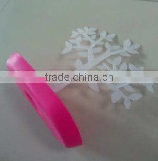 Plastic artificial Jewellery stand tree for jewellery collection