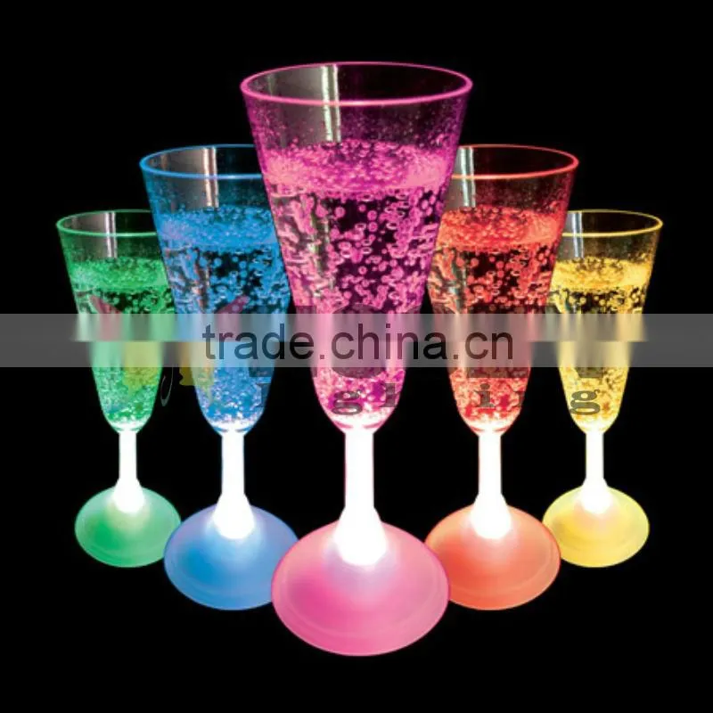China Led Yard Cup Flashing Yard Glass Champagne Cup