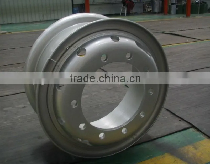 Truck wheel, truck wheels