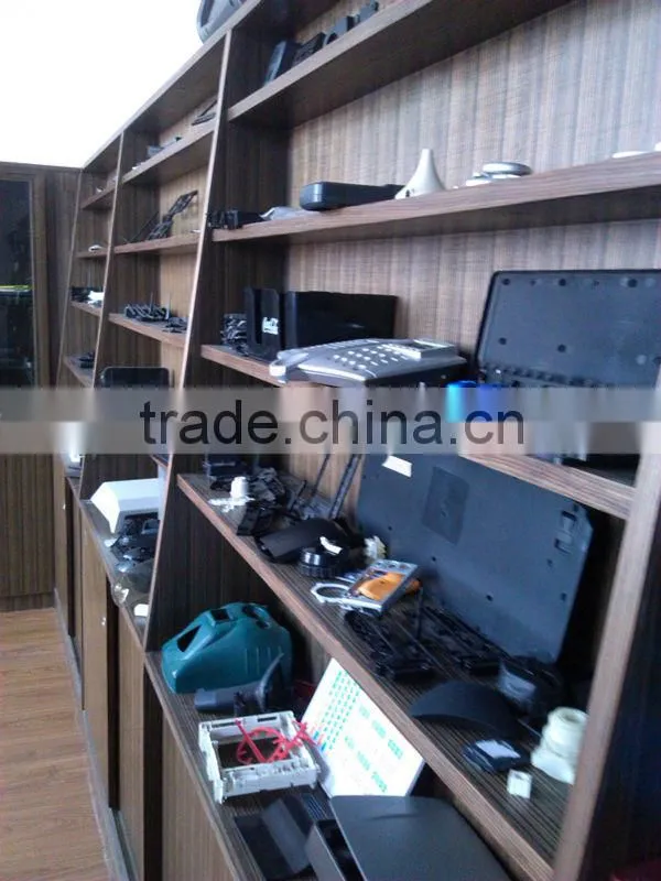 DVD case injection molding