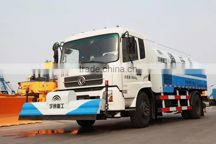 high-pressure water circuit road cleaning truck