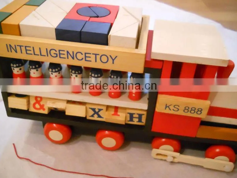 novel wood truck toy with blocks for children