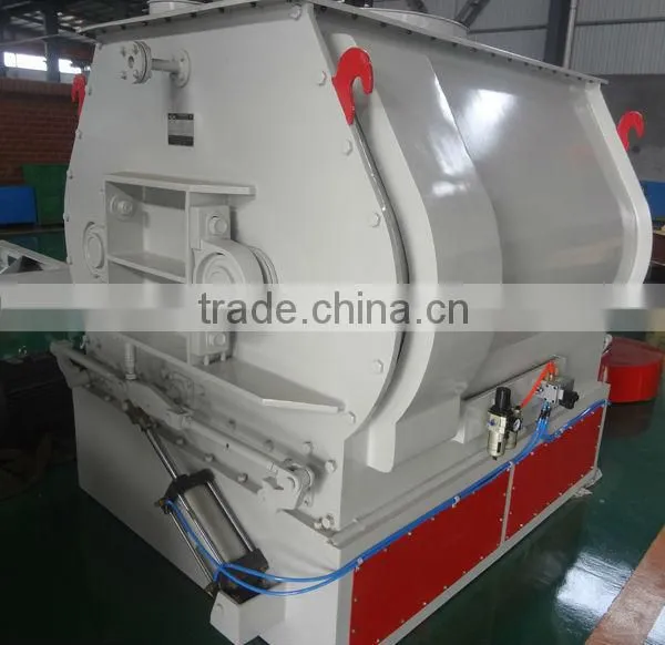 Yulong animal cattle feed mixer:500kg/batch