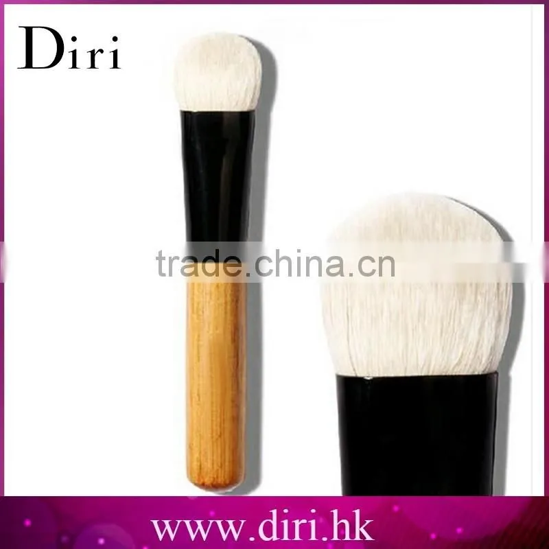 Latest Design Professional Concave Face Liquid Foundation Application Cosmetic Makeup Brush