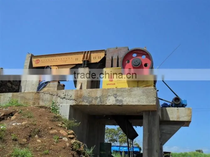 2014 steel casting type small basalt crusher equipment for stone quarry