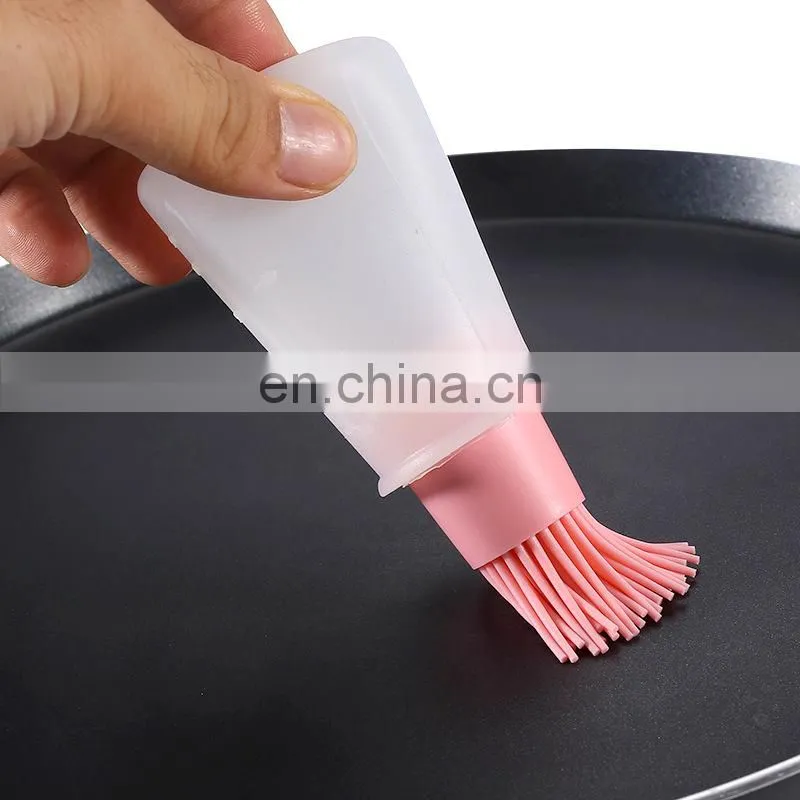 Barbecue Oil Brush Oil Dispenser with Brush High Temperature Resistant Silicone Oil Bottle with Brush Kitchen Baking Gadgets