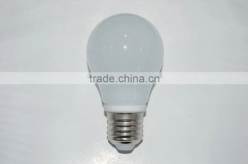 CE RoHs approve E27 glass led bulb lights