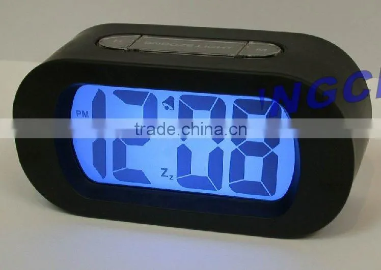 smartlight LCD clock with snooze alarm and calendar