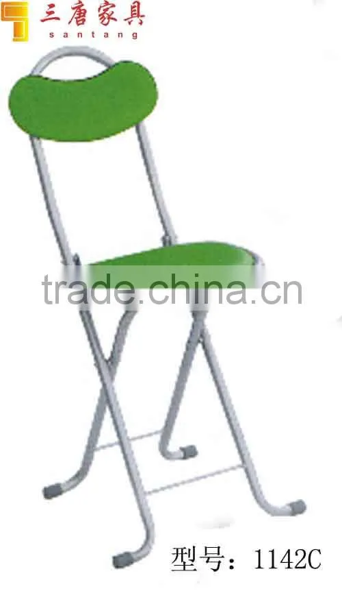 Fashion Plastic Folding Chair