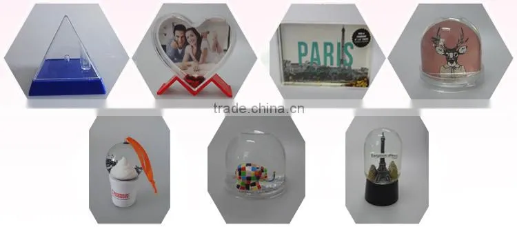 Polyresin Souvenir Snow Globe Cheap Snow Globe