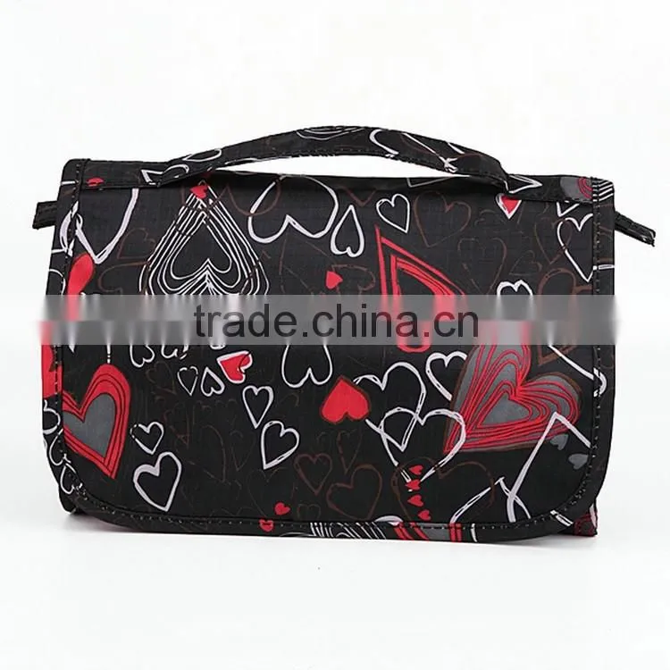 210D Nylon Plaid Floral Printing Toiletry Cosmetic Bag With Hanger