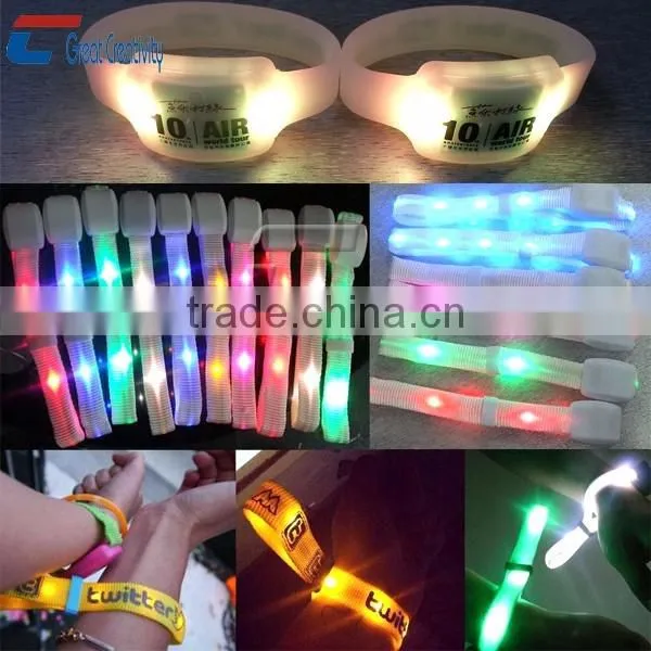 Customized flashing led wristband glow in the dark