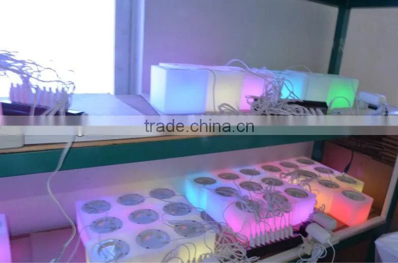 Hot sale decorative unbreakable multi color changing Night Club Table Lamp