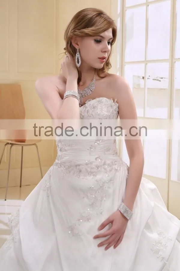 A-Line Taffeta Pearl Beaded Strapless Long Trail Gown Wedding dress AS00702