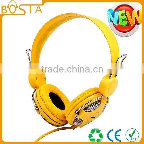 Attractive innovative nice molding neat packing lucky go happy headset