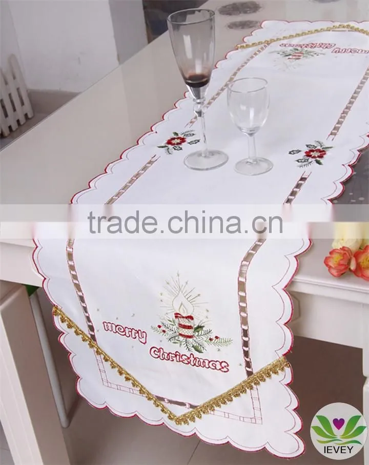 2015 china hot Christmas golden ribbon brocade santa claus wholesale christmas jacquard fabric for tablecloth